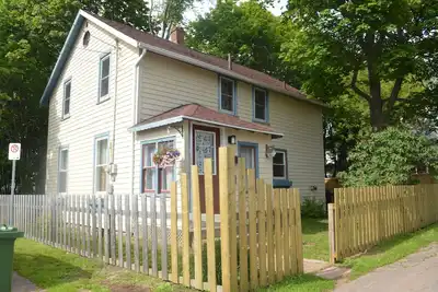 Image de Charmante maison patrimoniale de trois chambres magnifiquement rénovée à Charlottetown