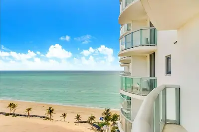 Condominium confortable avec vue sur l'océan dans un complexe en bord de mer