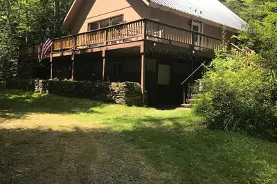 Image de Chalet confortable et propre situé au coeur des montagnes blanches