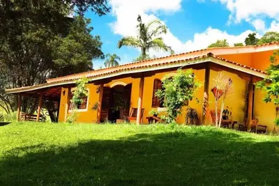 Image de Belle maison de campagne à Atibaia Grande maison et piscine