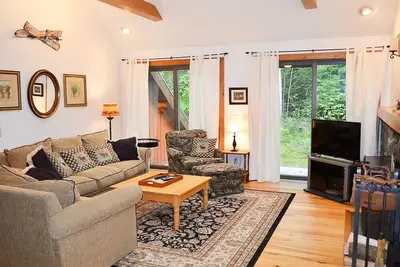 Image de Maison Four Seasons spacieuse sur la montagne Okemo