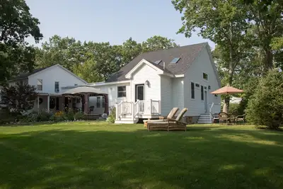 Image de 5 Min À Pied Des Sables Courts Encore PRIVÉ Avec Grande Cour, Off Freeeman. 2 Maisons En 1