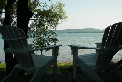 Cozy Cottage Waterfront et Guest House Big Platte lac À proximité des Dunes!