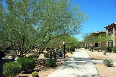 Image de Luxe spacieuse North Scottsdale Condo Village privée au Grayhawk