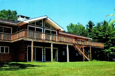 Image de Hickory Hill Mountaintop charmant familial convivial calme très privé, vue sur le lac