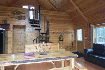 Image de Burke Mountain Getaway. Endroit idéal pour les Vtt, ski, Sight Seeing