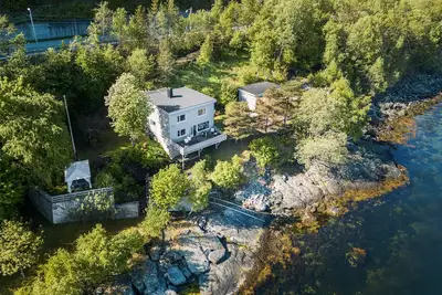 Image de Maison en bord de mer avec vue imprenable!