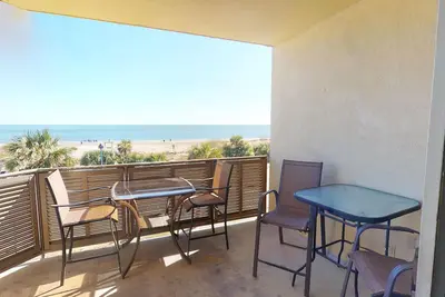 Image de Ocean-front luxe 3 Br Condo, Spectaculaire, Spacieux