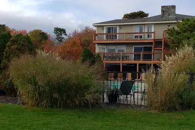 Image de Oceanfront Estate - Piscine chauffée - Acre de terre