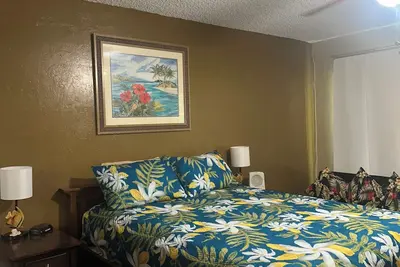 Image de Charmant condo rénové de la côte de la noix de coco situé au centre