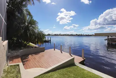 Image de 47% de réduction! -Swfl Rentals - Villa Madison - Villa avec vue sur le lac Florida et accès au golfe