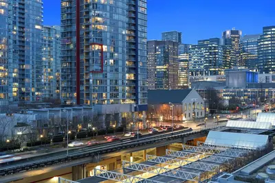 Image de Superbe luxe moderne 2 chambres, 2 salles de bain condo de location
