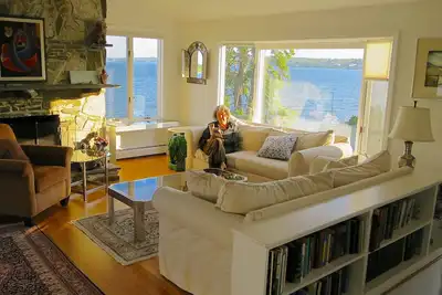 Image de Ocean View Waterfront Vacation Getaway