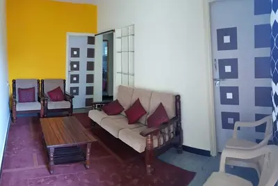 Image de Appartement 2bhk bien situé au 2ème étage, maison indépendante