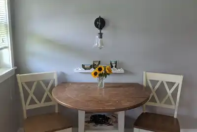 Image de Vert Mountian Getaway - * Wifi * Animaux acceptés