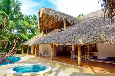 Image de Grande villa de luxe à 50 mètres de la meilleure plage (Playa Coson) dans une communauté fermée