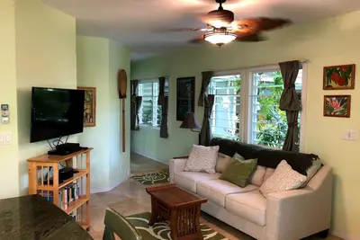 Image de «Koi Palms Luxury Cottage 'Courte distance de marche à Kailua Beach