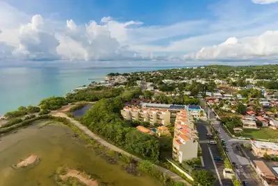 Image de Vistamar @ Combate, appartement avec jardin, WiFi, entièrement climatisé, pied de la plage