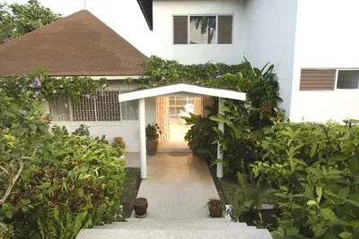 Image de Ironshore Estates Villa - Maison privée pour 6 personnes avec piscine
