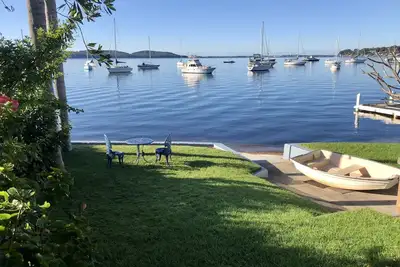 Image de Tranquil Shores Waterfront Cottage