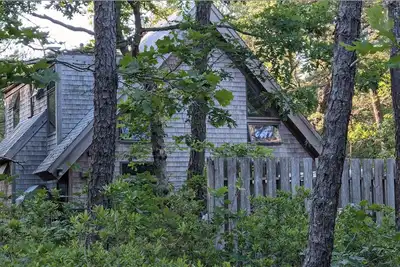 Image de Belle maison à National Seashore! - Marchez jusqu'à Newcomb Hollow ou Gull Pond