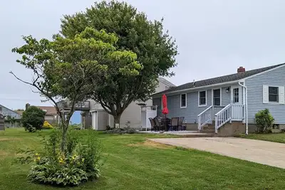 Image de 1 Wk Lft 24 août 2019! ! Réservation 2020! Charmant cottage d'été avec climatisation centrale