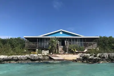 Image de 4 lits doubles Water Front sur Bone Fish Flats 10 min en voiture de George Town Exuma