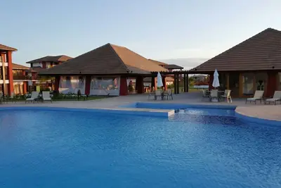Image de Village Das ACÁCIAS - Piscine Naturelle Plage, 3 Chambres Climatiques