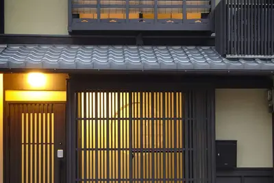 Image de Amoureusement restauré Townhouse au cœur de Kyoto Kiyomizu / Gion