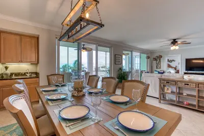 Image de Luxury 3 Bedroom Condo - Amazing Views, Sunrise, Piscine / Hot Tub, Kayak / Gym / Vélos