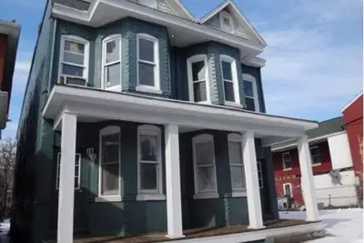 Image de Maison de ville en centre-ville historique de Cumberland