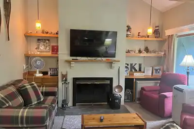 Image de Mount Snow - Condo confortable au pied des pistes, 6 couchages