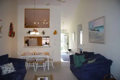 Image de Impeccablement propre - continuellement mises à jour - Ocean Edge