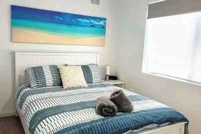 Image de Jewel Court Unit 5 - sur Marine Parade - front de mer