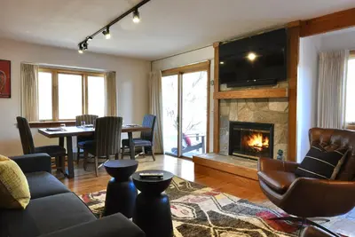 Image de Immaculée 1 chambre, 1 salle de bain à 5 minutes de la station de ski!