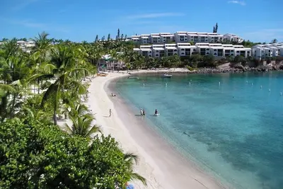 Image de Waters Edge Villa sur la magnifique baie de Cowpet, St. Thomas, Usvi