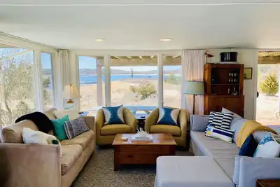 Image de 26 Starfish Lane, Chatham: Condo lumineux et bordant l'océan, pour 6 personnes