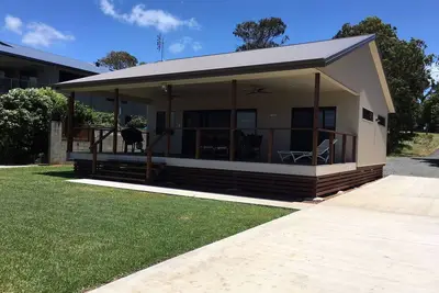 Image de Waterfront Russ Vegas