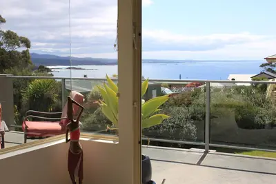 Image de Bay Of Fires Vista Boutique, hébergement dans la baie de Binalong - bain à remous