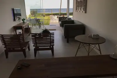 Image de Itacimirim plage de Forte Pe dans la mer Égée, entre Barraca Paperi et cond. Bali Bahia