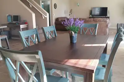 Image de Nouveau 5 chambres, 3 salles de bain Glendale - Peoria Area