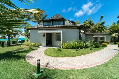 Image de Bungalow Premium C / Prime Dans La Classe Emplacement Wall Beach High