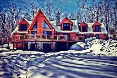 Image de Fabulous Log Home, 6 Br (y compris 3 King Master Suites), 4 Ba, bain à remous, table de billard