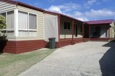Image de Hébergement familial à seulement 5 minutes à pied de la plage
