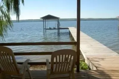 Image de Cottage contemporaine sur Seneca Lake