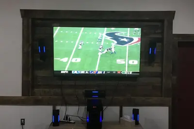 Image de Maison de campagne unique récemment rénovée près de la rivière Greenbrier