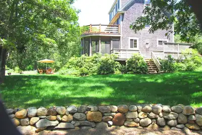 Image de * Fabuleux Makonikey avec multi-niveaux et multi-ponts * * Walk To Private Beach!