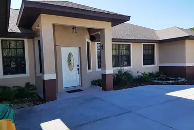 Image de Magnifique Maison À 5 Min De La Plage