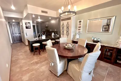 Image de Ocean Front 2 Br 2 Bath w \/ Vues spectaculaires