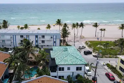 Image de Bassin! Tiki Hut, Oceanviews, À 75 ÉTAPES De L'Ocean, King Suite, Queen Sleeper